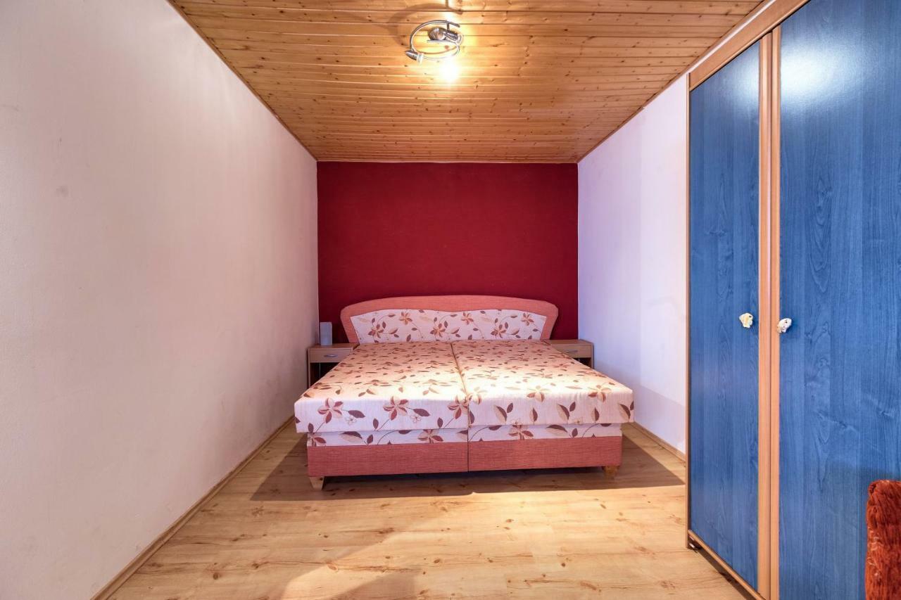 Apartmánový dom RED Podhájska Exterior foto