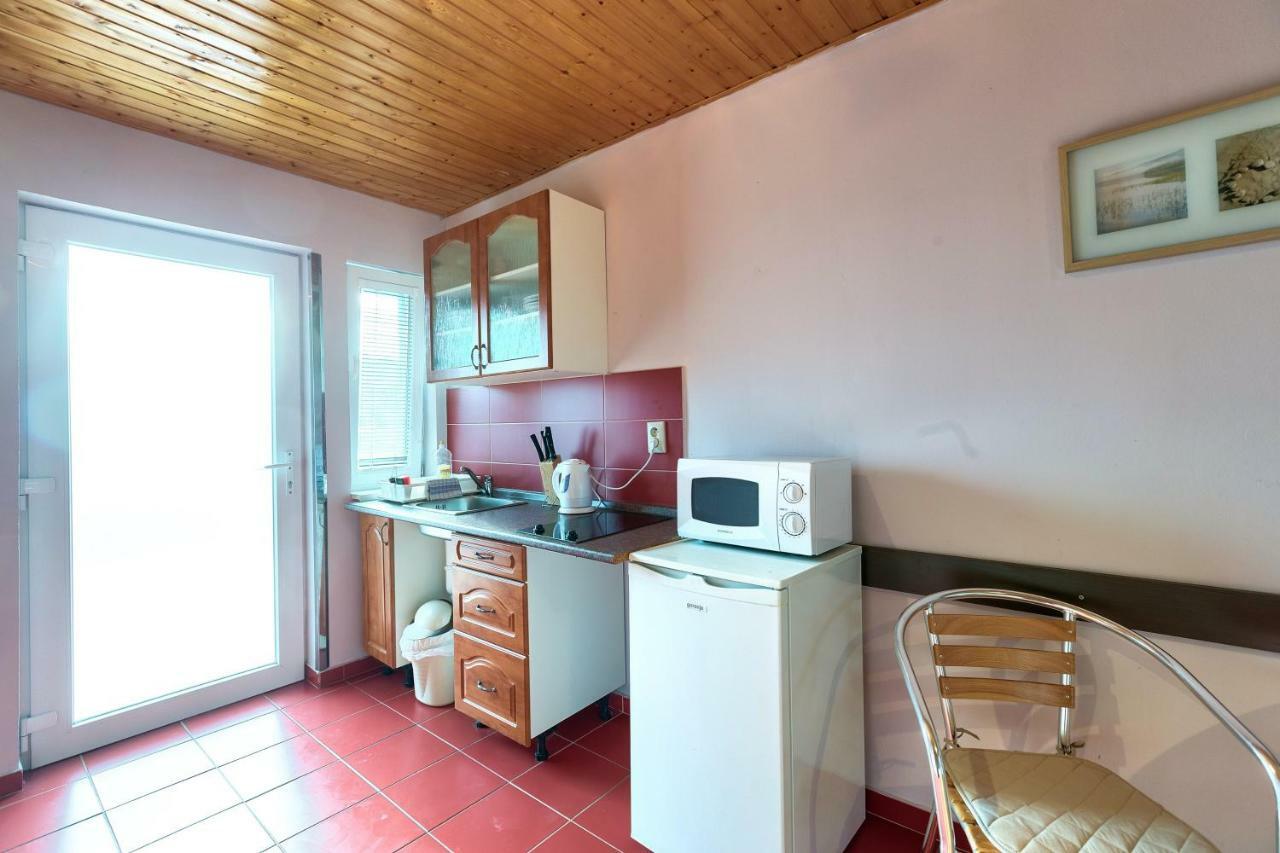 Apartmánový dom RED Podhájska Exterior foto