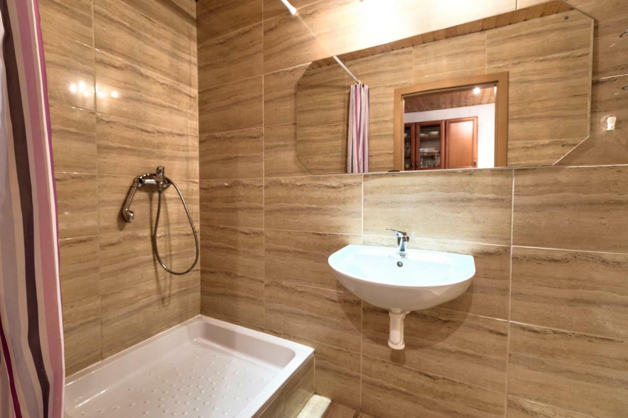 Apartmánový dom RED Podhájska Exterior foto