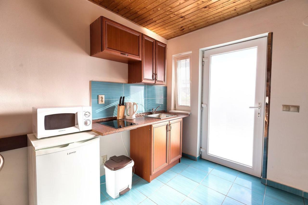 Apartmánový dom RED Podhájska Exterior foto